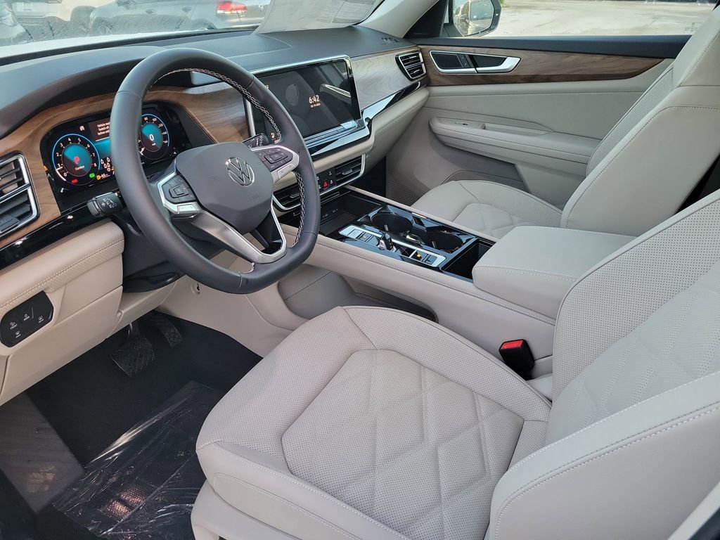 New 2026 Volkswagen Atlas SE image 7