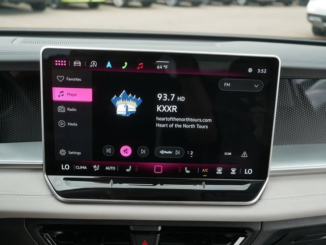 Certified 2025 Volkswagen Tiguan SE AWD/4WD image 28