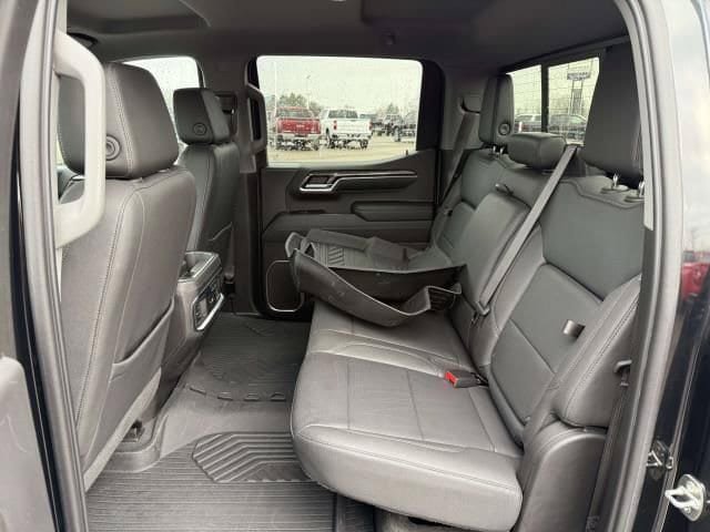 Used 2022 Chevrolet Silverado 1500 LTZ AWD/4WD image 13