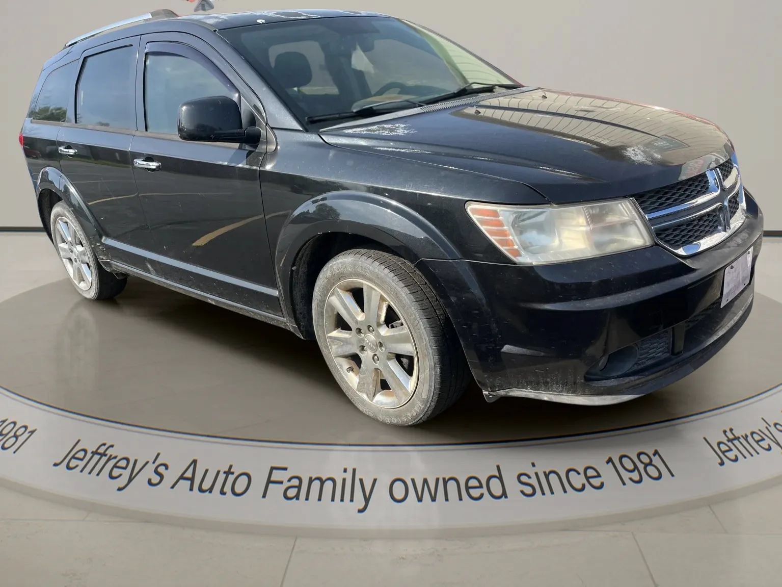 Used 2011 Dodge Journey Lux w/ Navigation Convenience Group FWD image 7