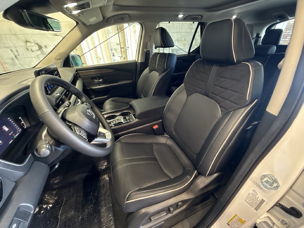 New 2026 Honda Pilot Elite image 13