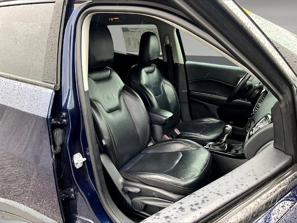 Used 2019 Jeep Compass Limited AWD/4WD image 30