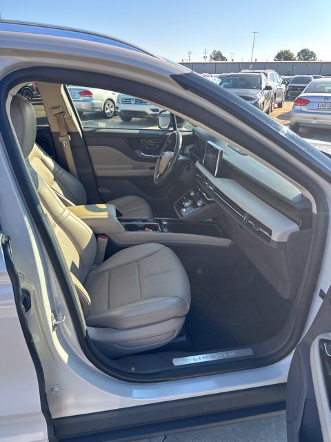 Used 2021 Lincoln Corsair Reserve w/ Equipment Group 201A AWD/4WD image 18