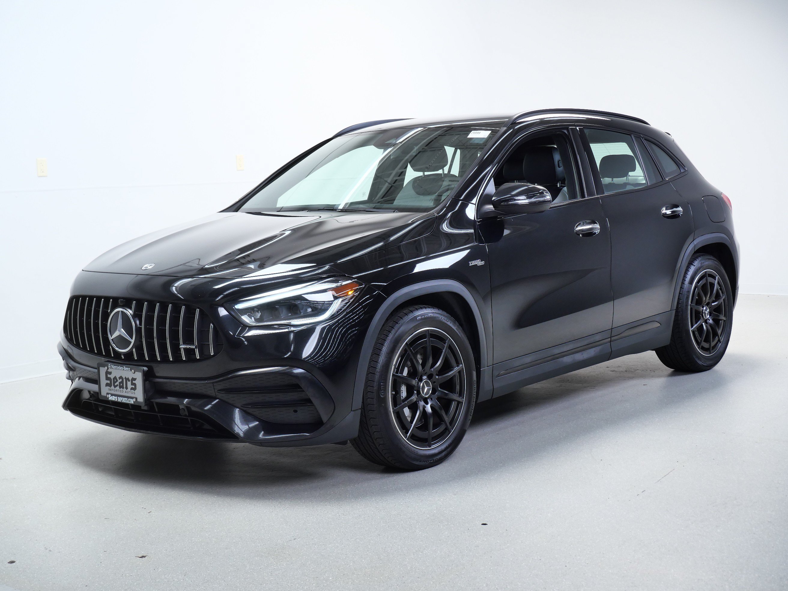 Certified 2023 Mercedes-Benz GLA 35 AMG 4MATIC image 9