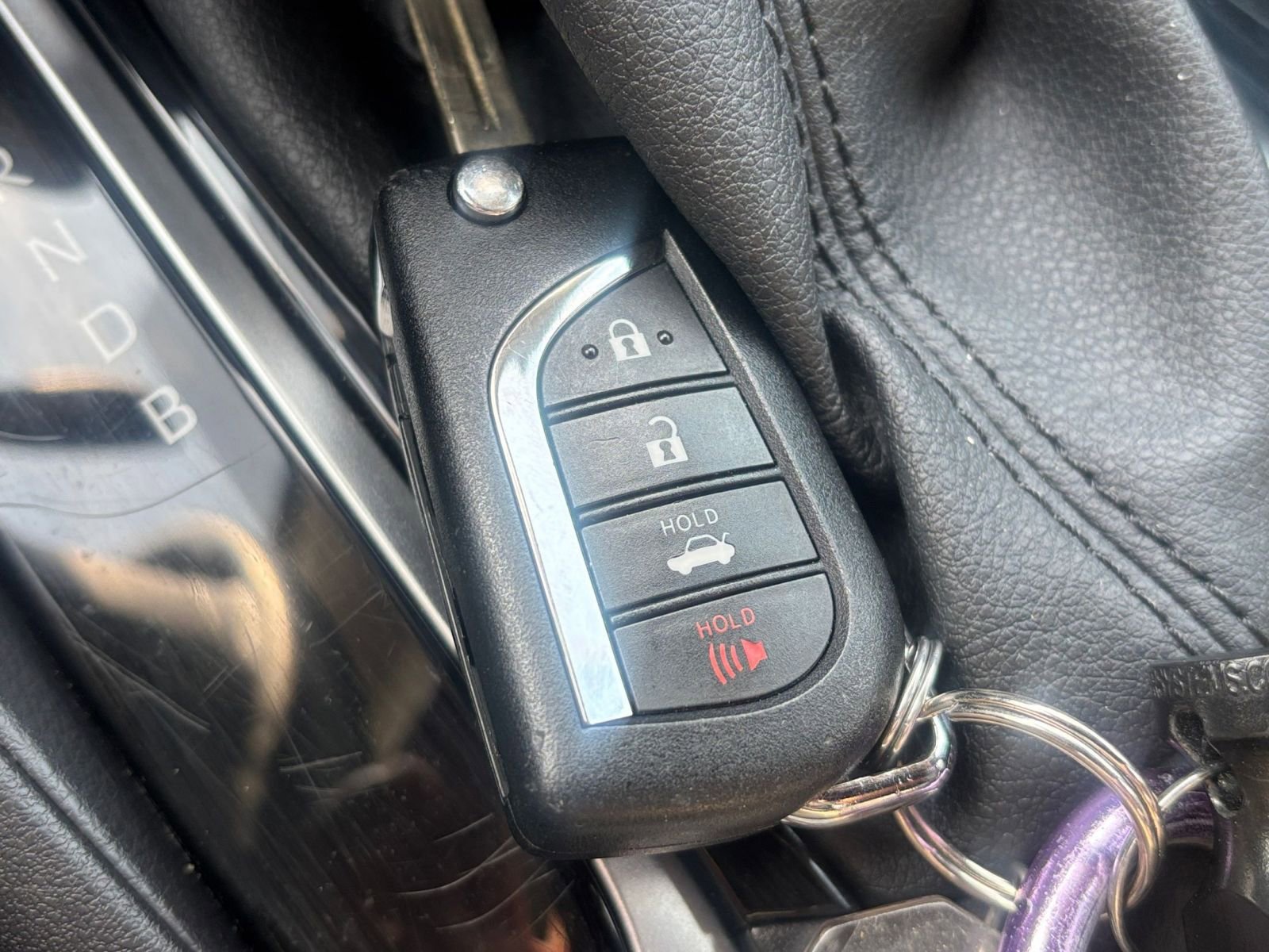 Used 2025 Toyota Corolla LE image 21