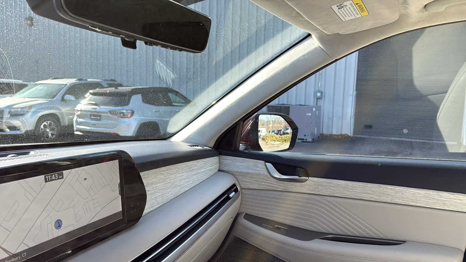 Used 2023 Hyundai Palisade Calligraphy image 23