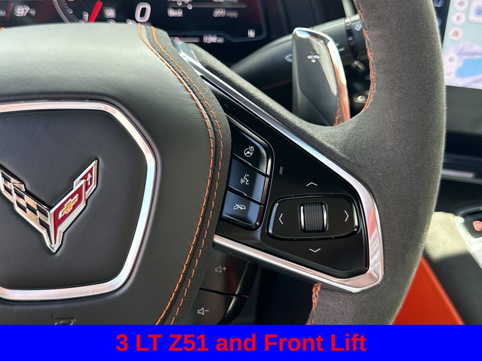Used 2025 Chevrolet Corvette Stingray Premium Conv w/ Z51 Performance Package RWD image 36