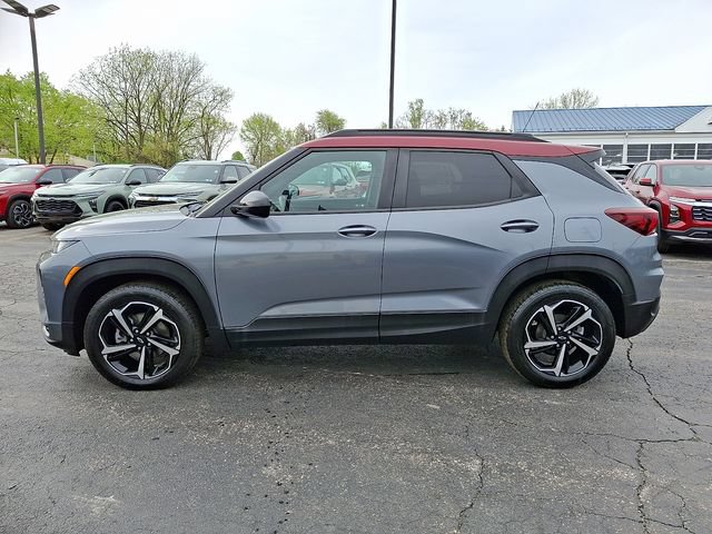 Used 2021 Chevrolet TrailBlazer RS w/ Sun and Liftgate Package AWD/4WD image 8