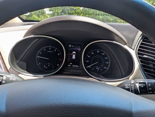 Used 2019 Hyundai Santa Fe XL AWD/4WD image 18