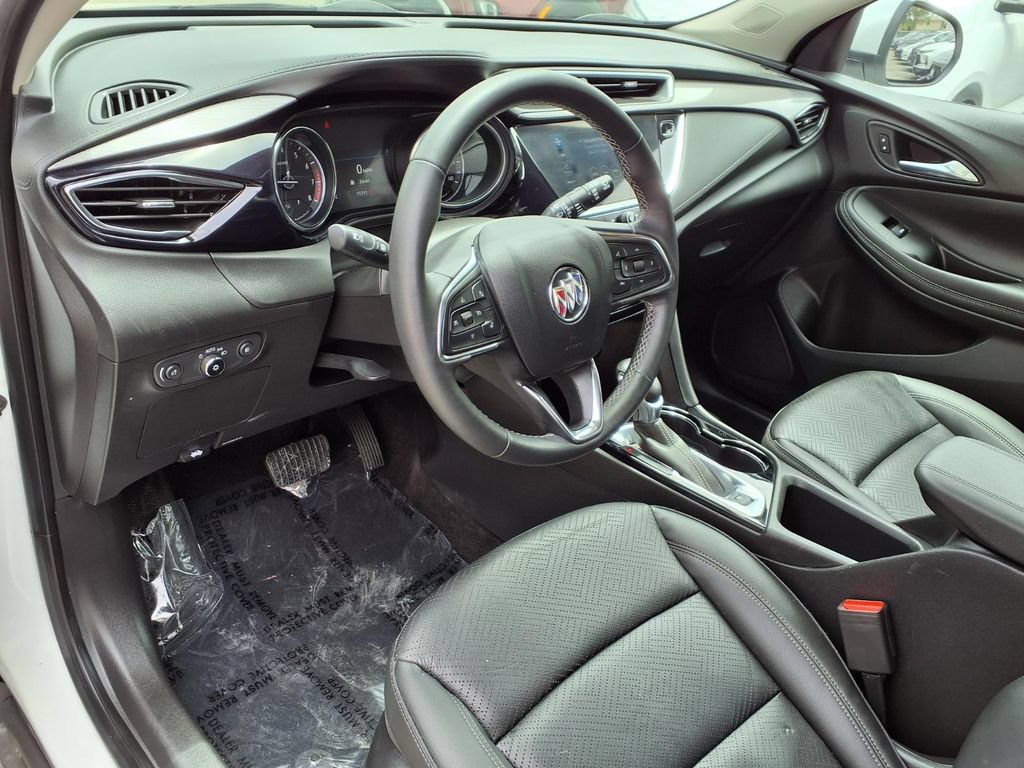 Used 2023 Buick Encore GX Essence w/ Experience Buick Package FWD image 5