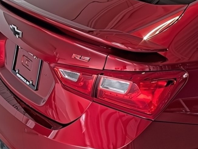 Used 2024 Chevrolet Malibu RS FWD image 14