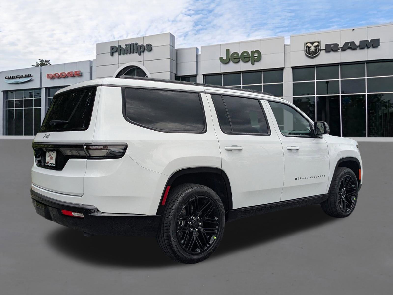 New 2026 Jeep Grand Wagoneer Limited AWD/4WD image 3