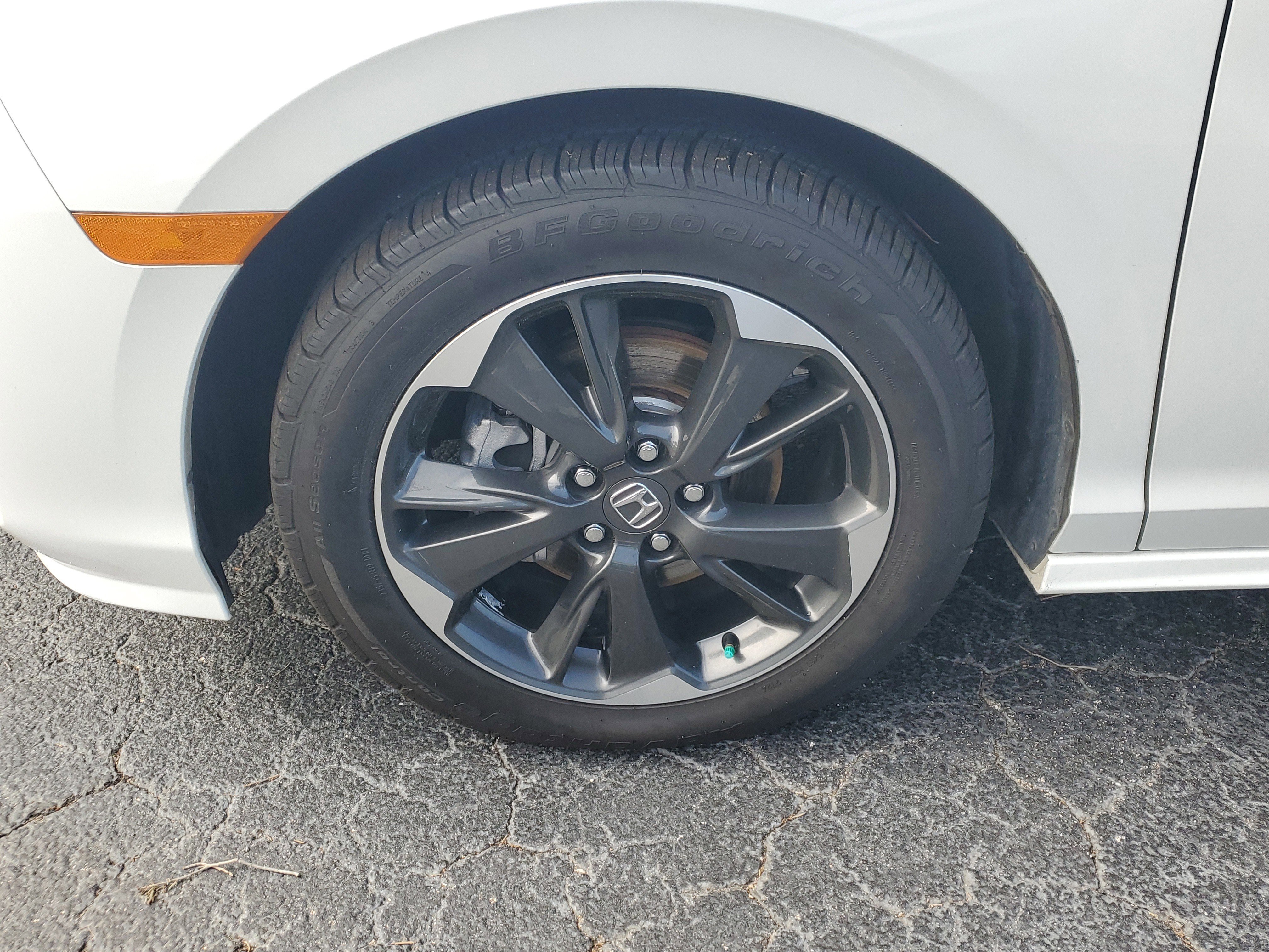 Used 2023 Honda Odyssey Elite image 4