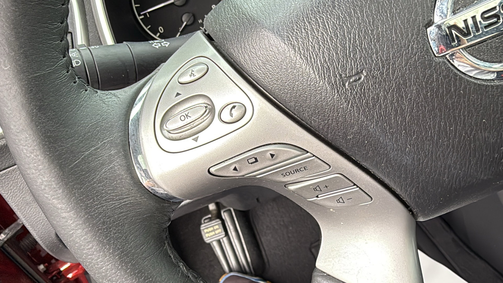 Used 2015 Nissan Murano SV w/ Premium Package image 10