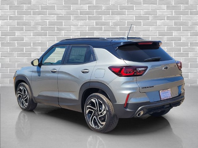 New 2026 Chevrolet TrailBlazer RS w/ Convenience Package FWD image 8