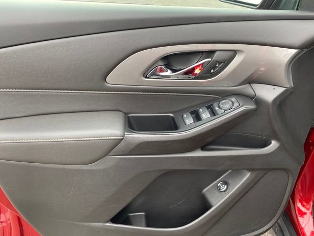 Certified 2023 Chevrolet Traverse LT w/ LPO, Floor Liner Package image 15