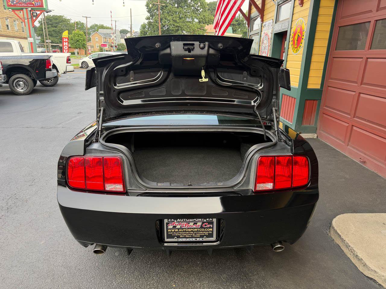 Used 2007 Ford Mustang GT RWD image 17