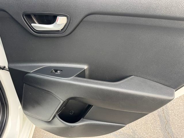 Used 2019 Kia Rio LX image 9