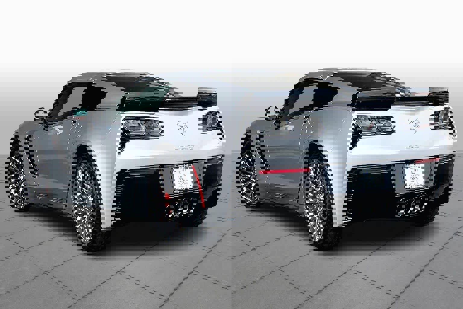 Used 2016 Chevrolet Corvette Z06 w/ 3LZ Preferred Equipment Group image 12