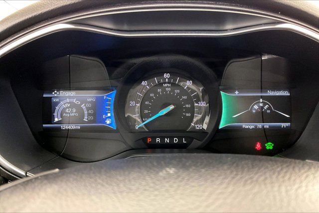 Used 2020 Ford Fusion Energi Titanium image 22