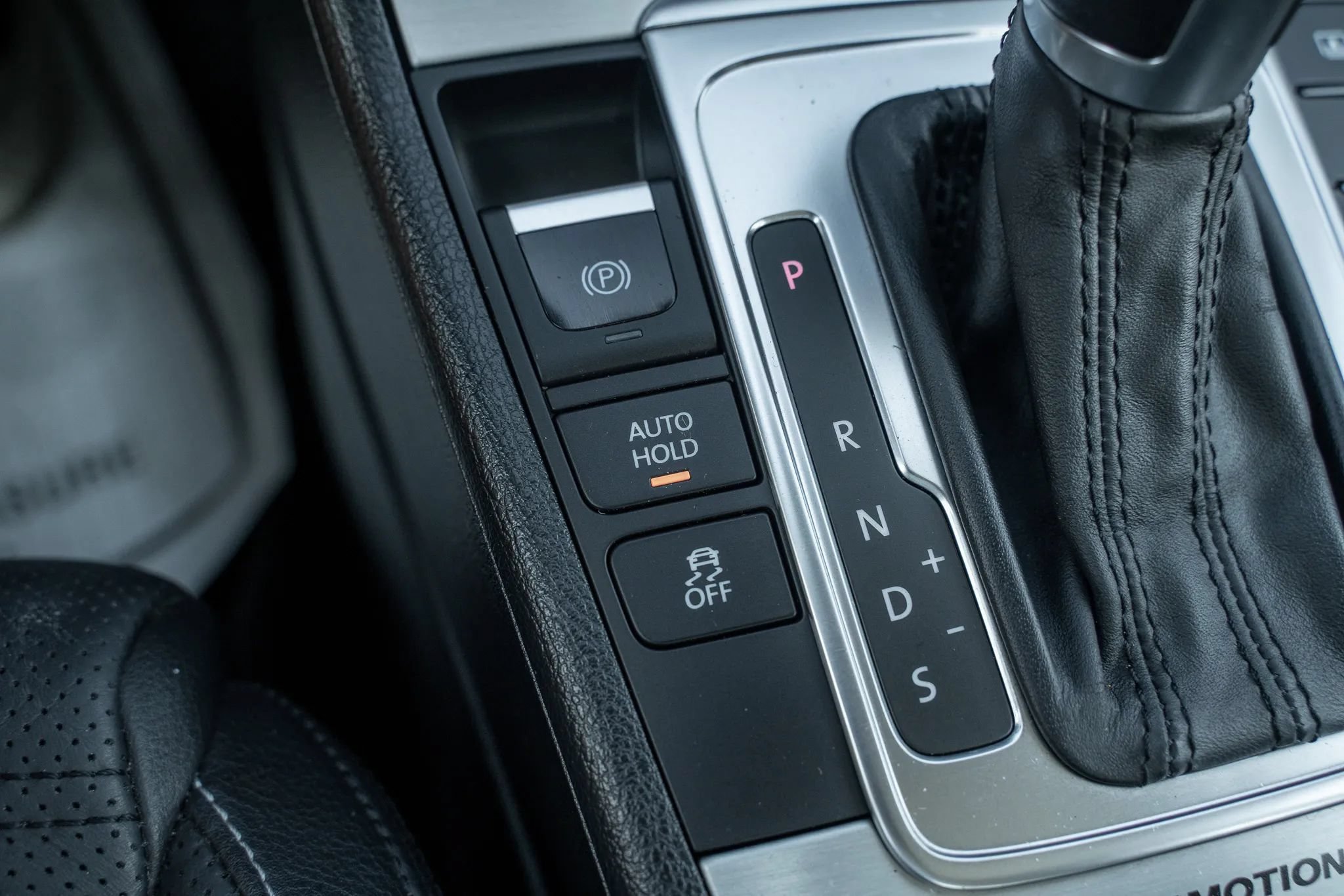Used 2012 Volkswagen CC Executive AWD/4WD image 26