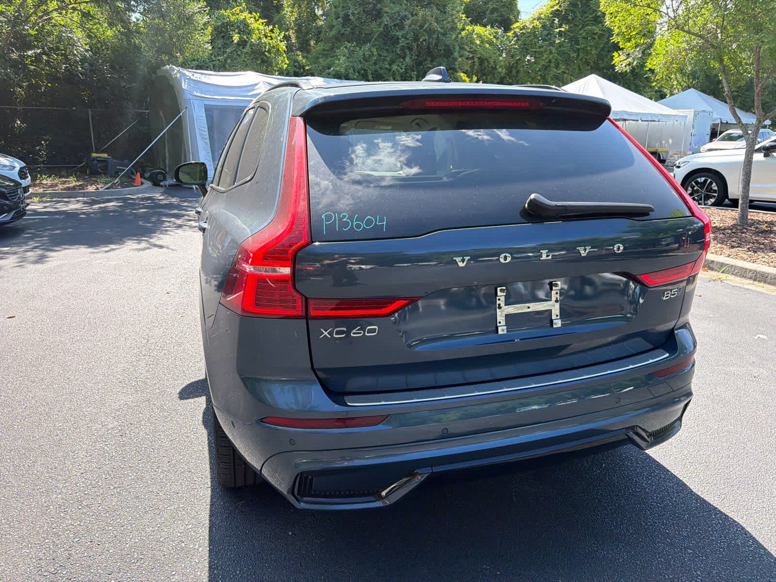 Used 2024 Volvo XC60 B5 Plus w/ Protection Package Premier AWD/4WD image 12