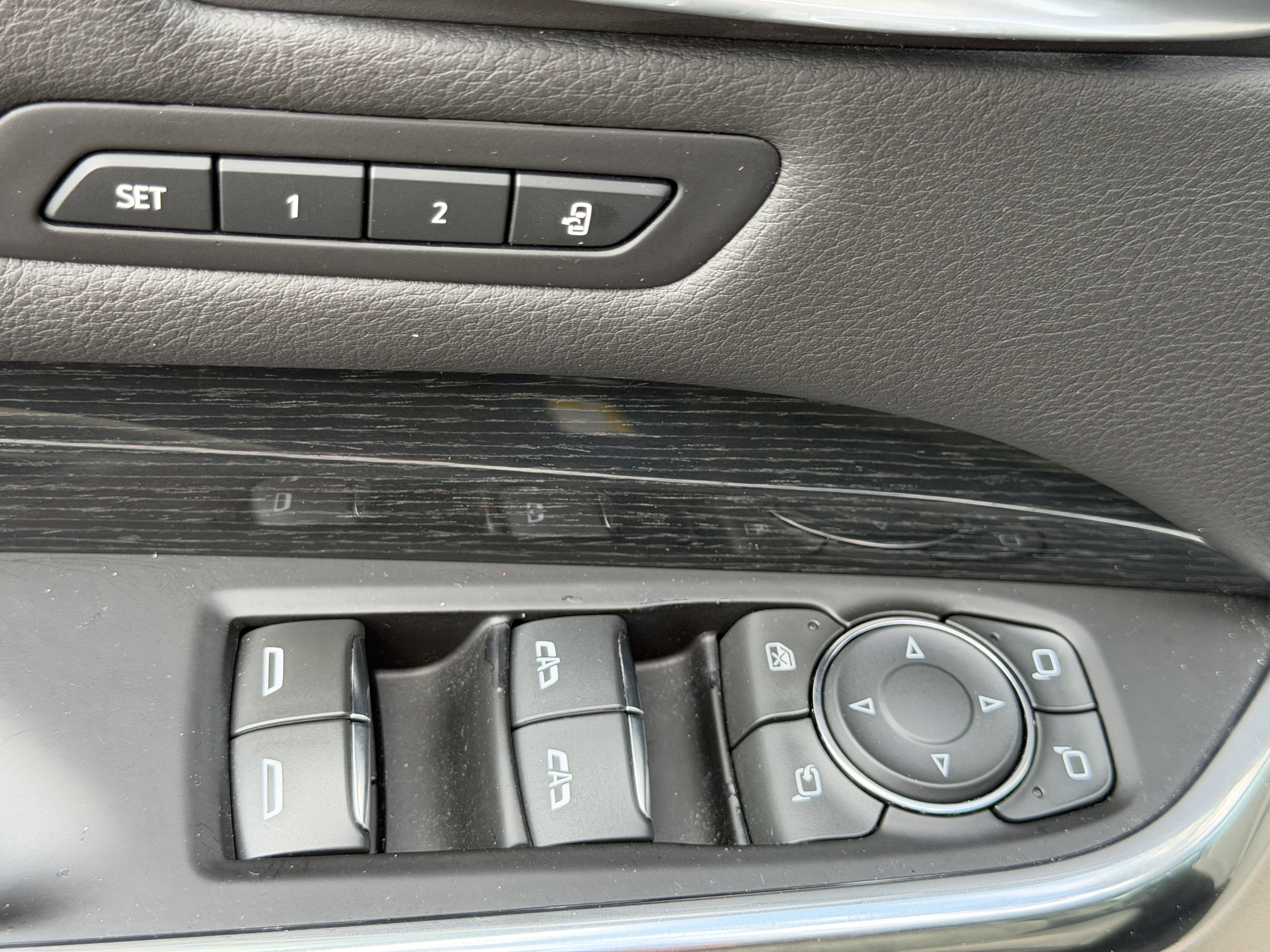 Used 2019 Cadillac XT4 Premium Luxury w/ Driver Assist Package image 18