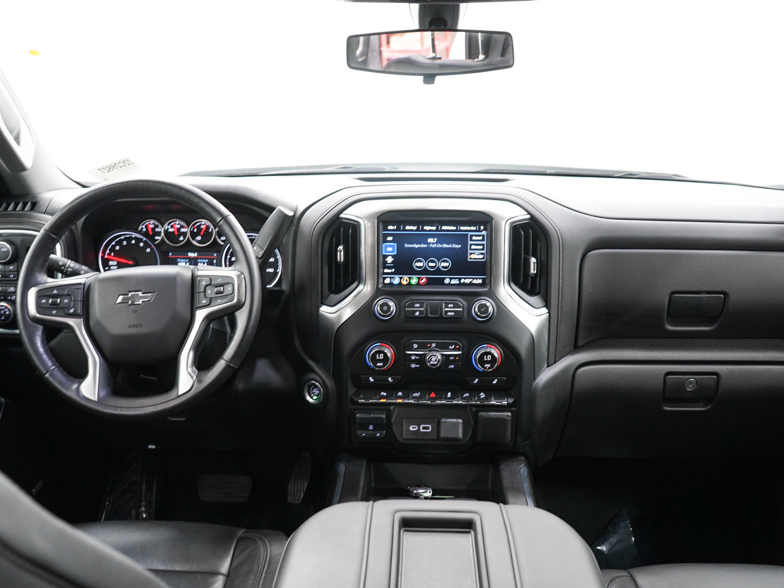 Used 2020 Chevrolet Silverado 1500 LT Trail Boss AWD/4WD image 16