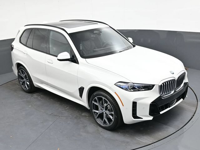 Used 2026 BMW X5 xDrive40i w/ M Sport Package AWD/4WD image 20