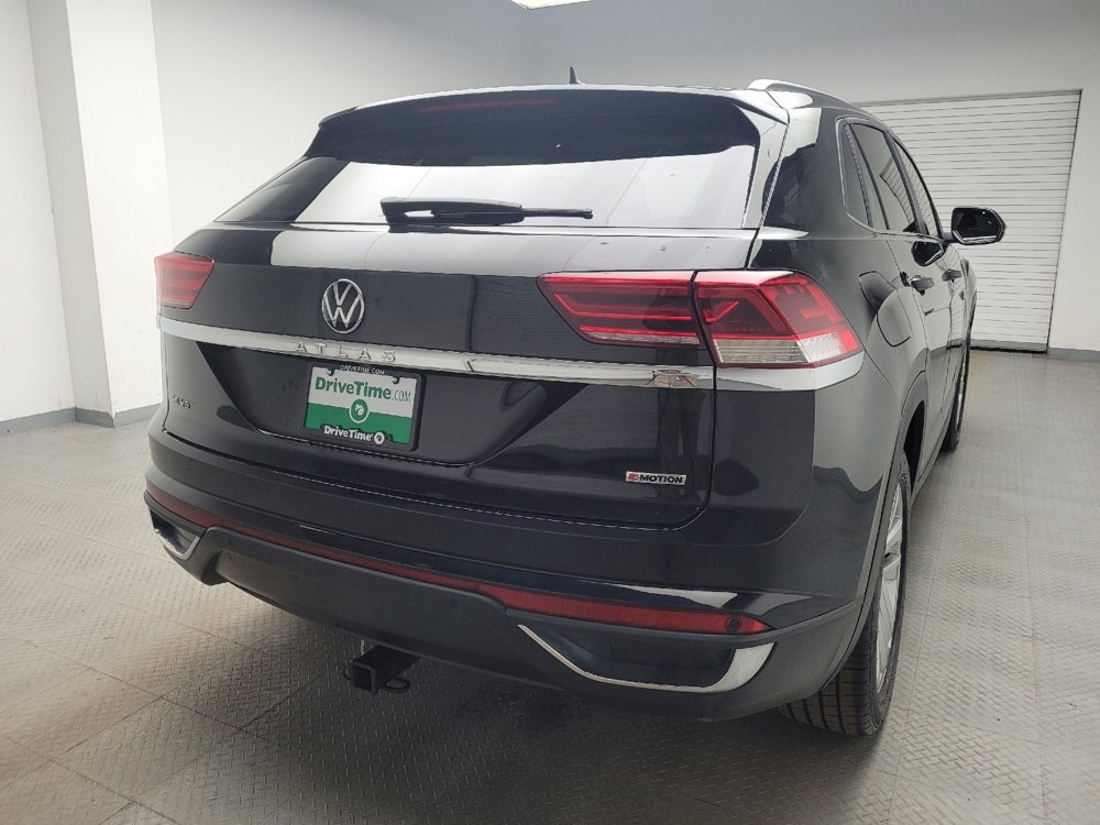 Used 2020 Volkswagen Atlas Cross Sport SE w/ Panoramic Sunroof Package image 7