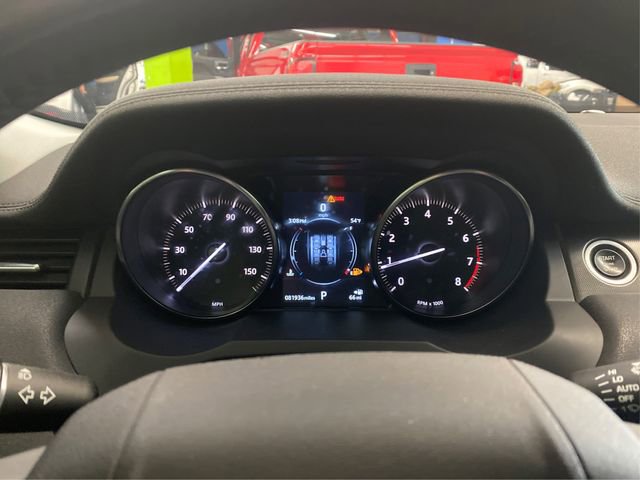Used 2019 Land Rover Range Rover Evoque SE Premium image 17
