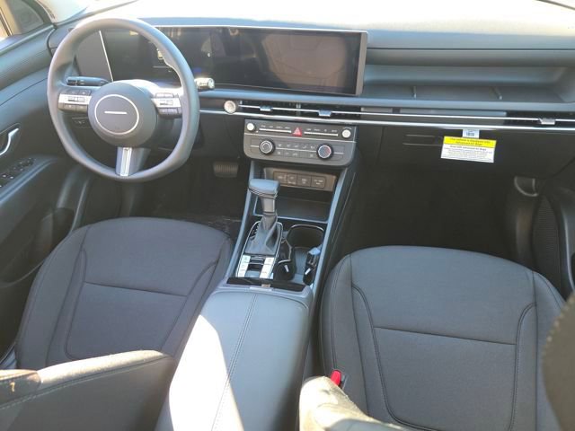 New 2026 Hyundai Tucson SE image 18