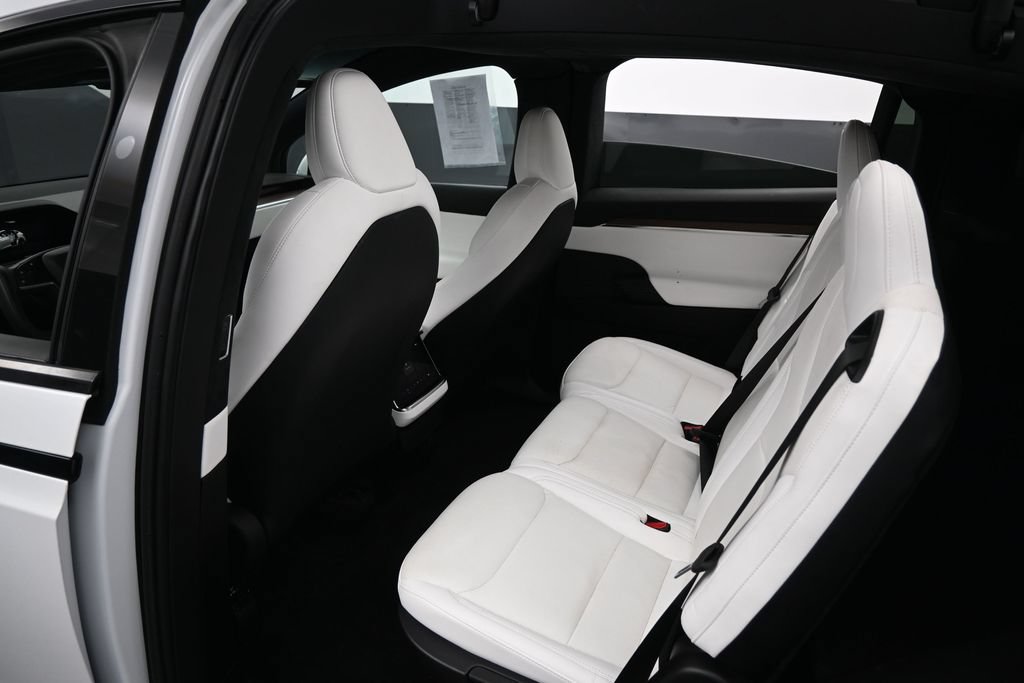 Used 2023 Tesla Model X AWD/4WD image 24