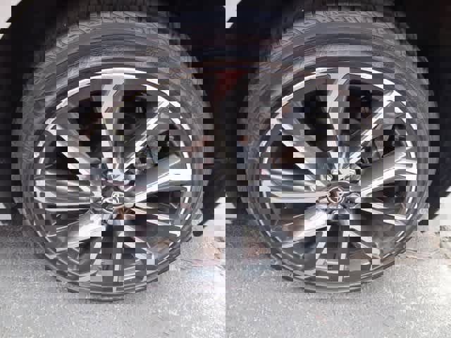 Used 2022 Toyota Corolla SE image 13