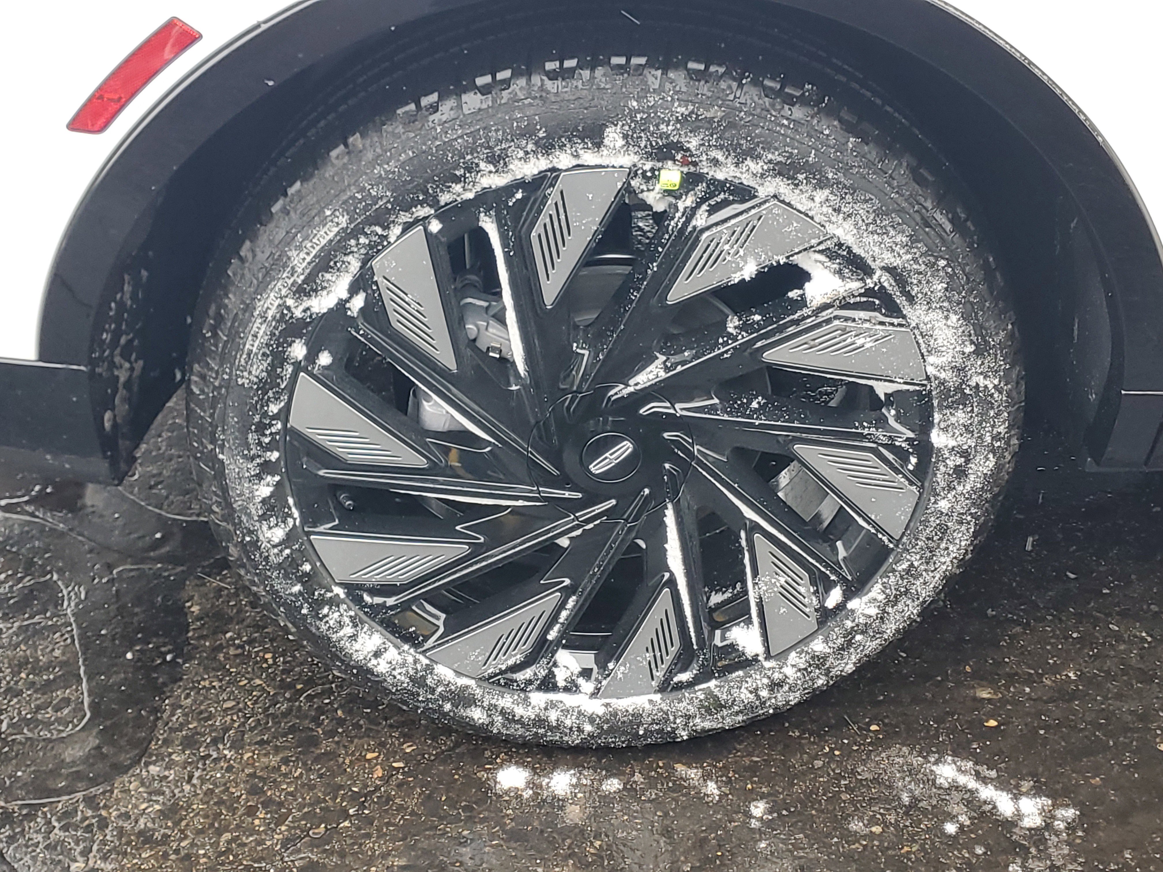 New 2026 Lincoln Nautilus Reserve image 5