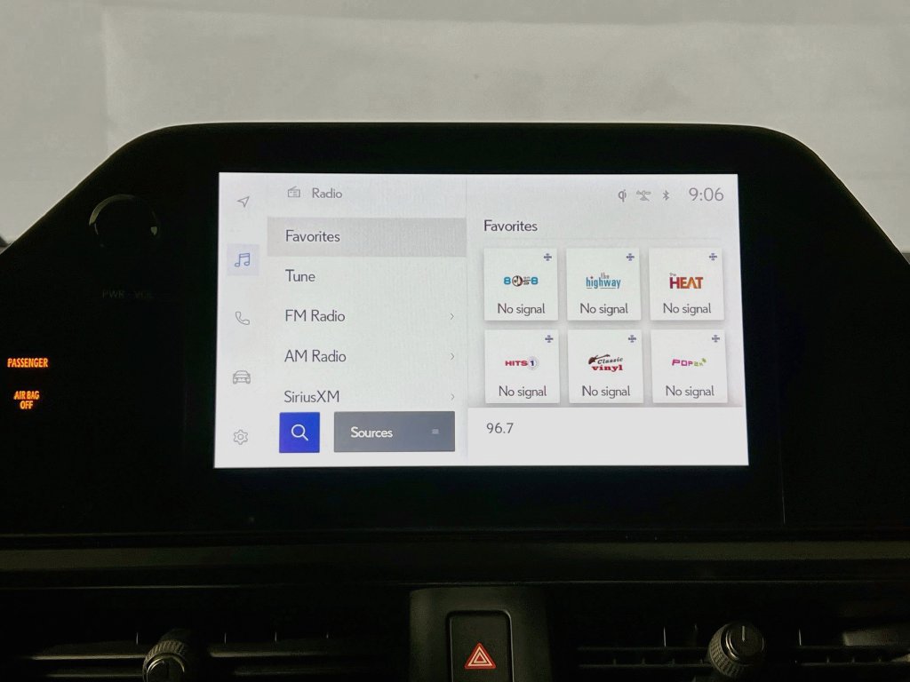 Used 2023 Lexus UX 250h FWD w/ Accessory Package (Z1) image 26
