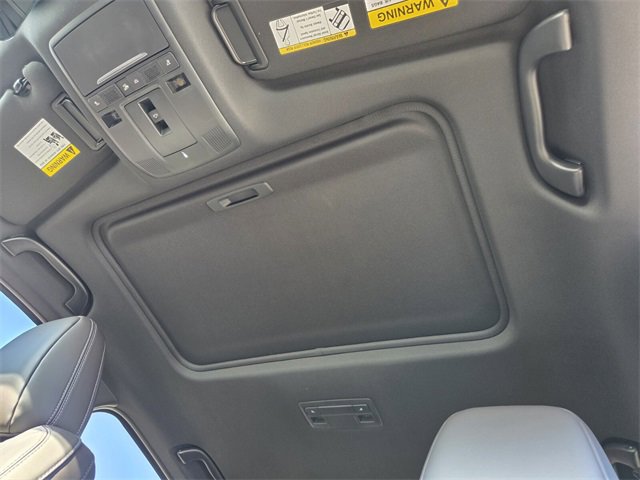 New 2025 MAZDA CX-5 Signature image 7