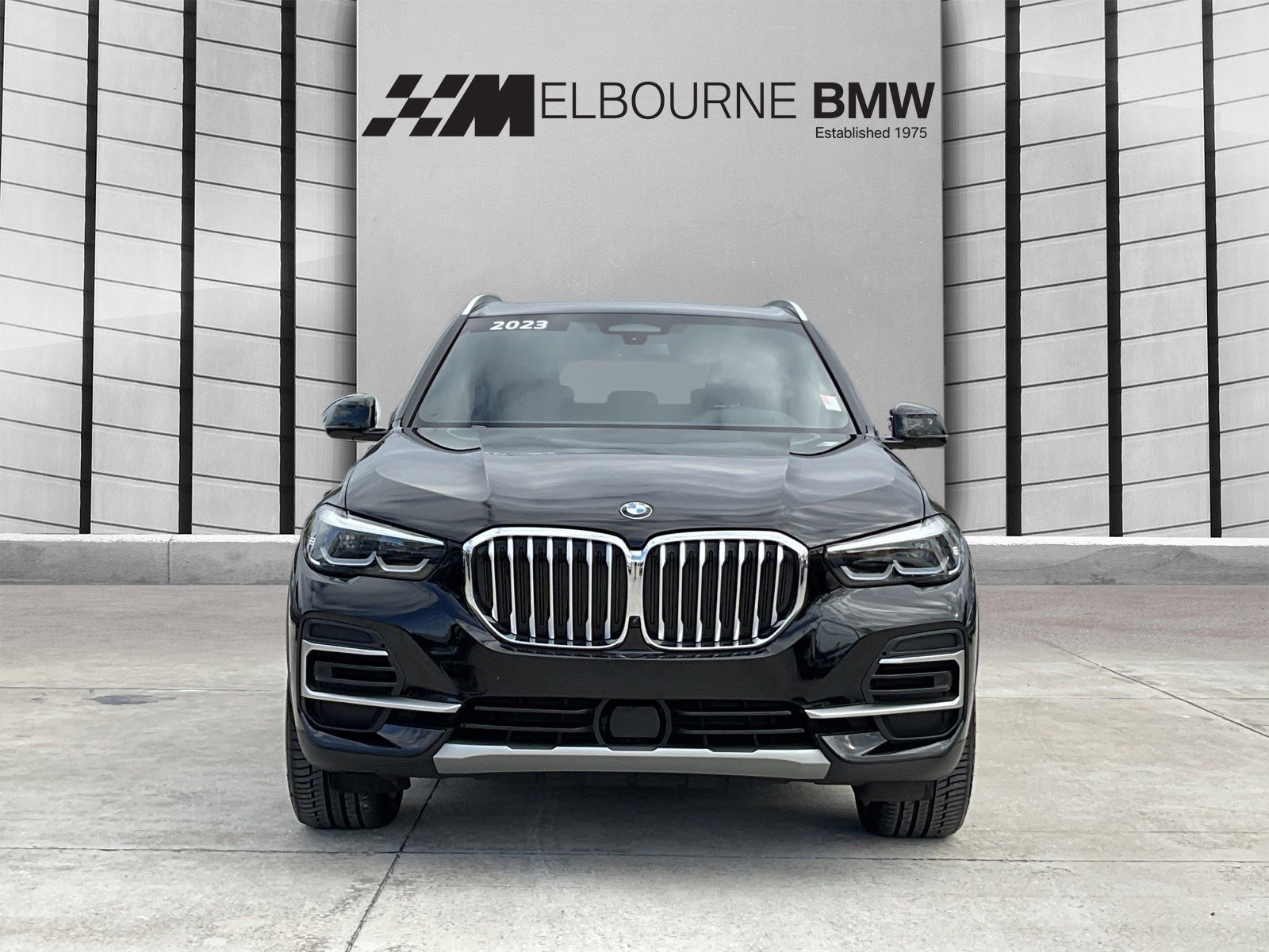 Certified 2023 BMW X5 sDrive40i image 1