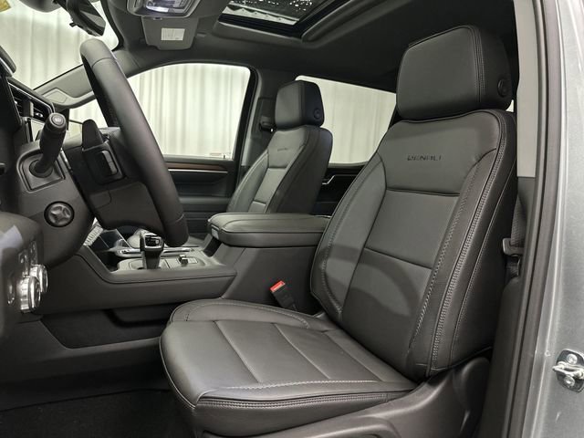 New 2026 GMC Sierra 1500 Denali w/ Technology Package AWD/4WD image 14