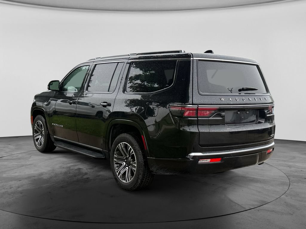 Used 2024 Jeep Wagoneer Series II AWD/4WD image 7
