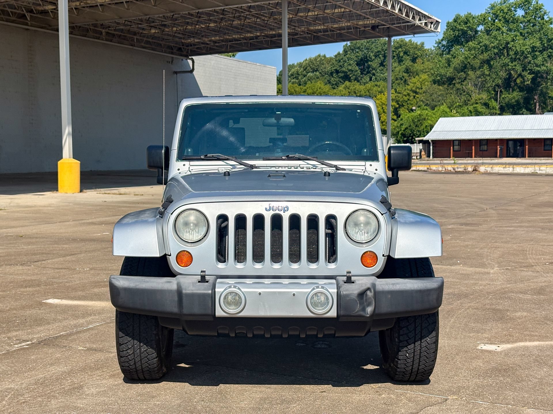 Used 2008 Jeep Wrangler Sahara w/ PWR Convenience Group AWD/4WD image 3