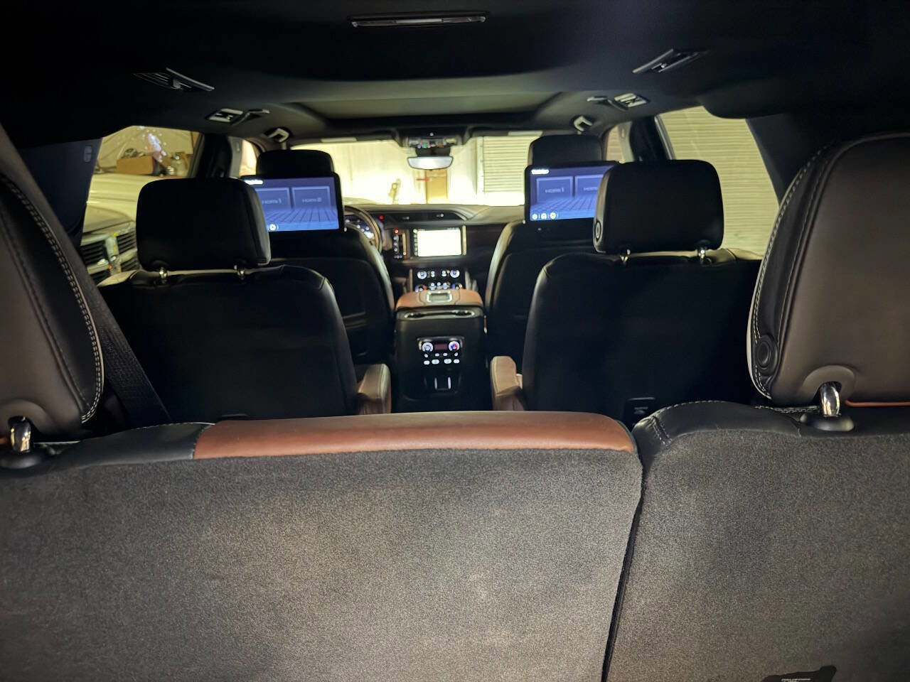 Used 2023 GMC Yukon XL Denali Ultimate image 22