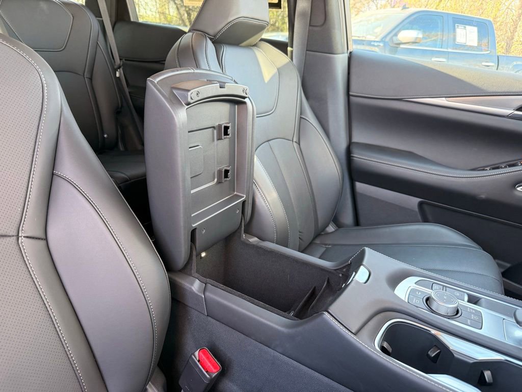Used 2026 INFINITI QX60 Luxe w/ Cargo Package AWD/4WD image 46