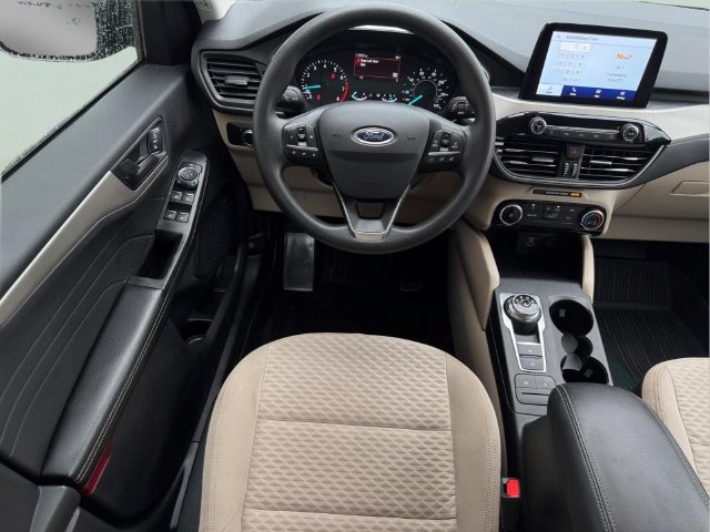 Used 2022 Ford Escape SE AWD/4WD image 9