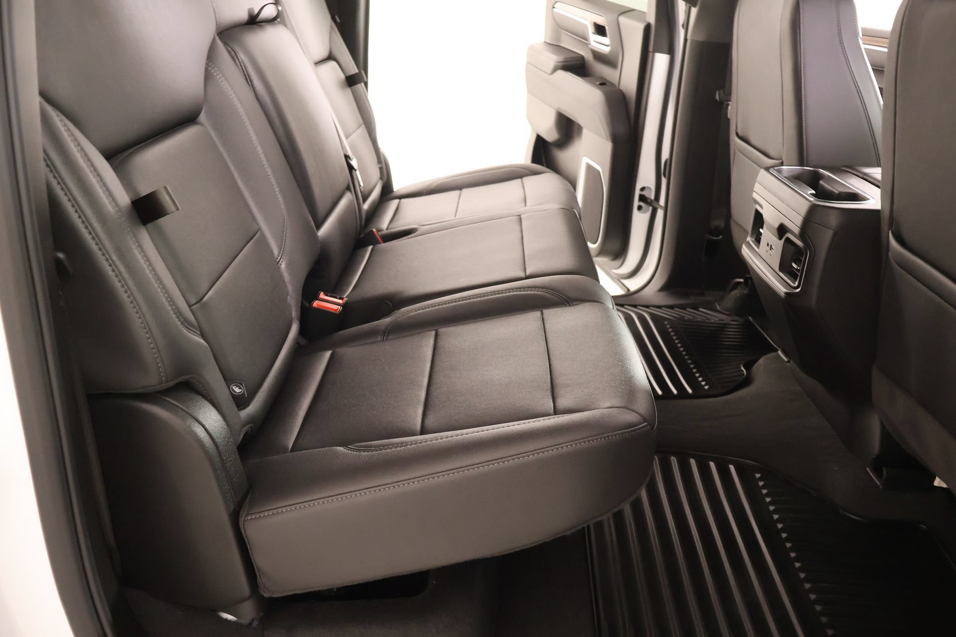 Used 2025 Chevrolet Silverado 1500 LT Trail Boss w/ Convenience Package II AWD/4WD image 14