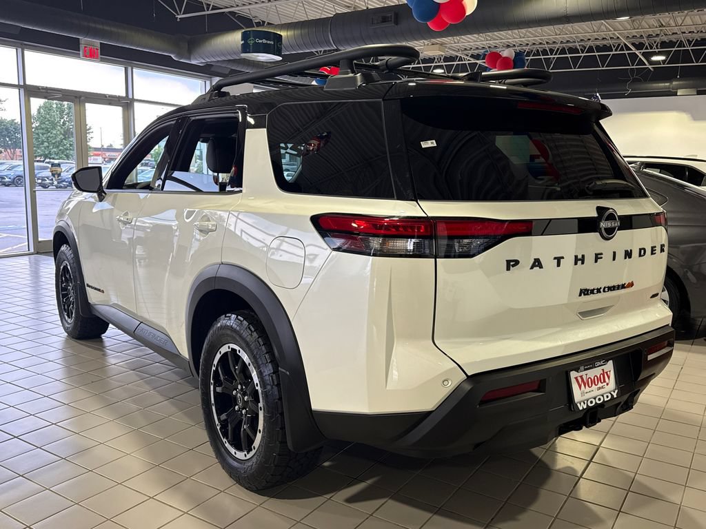 Used 2024 Nissan Pathfinder Rock Creek AWD/4WD image 10