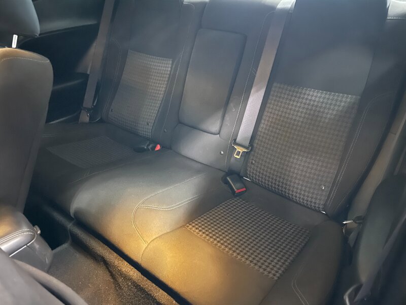 Used 2020 Dodge Challenger SXT image 17