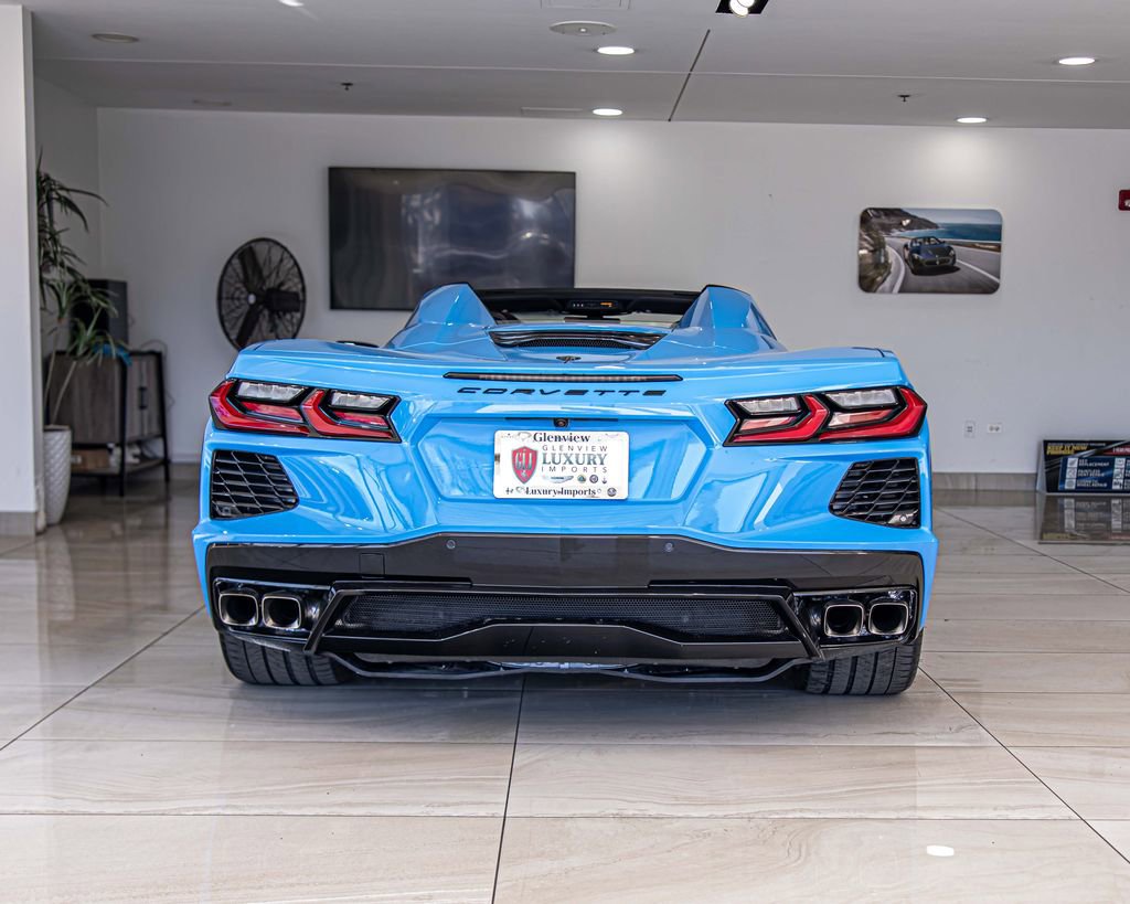 Used 2021 Chevrolet Corvette Stingray Convertible w/ 1LT image 15