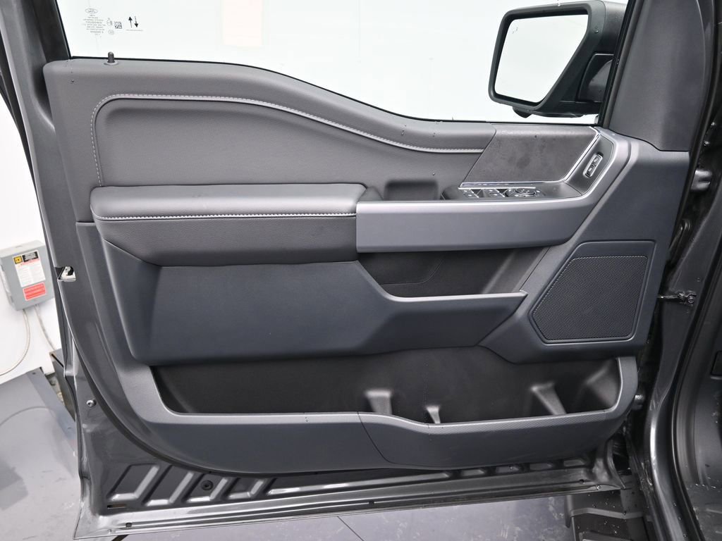 New 2025 Ford F150 XLT w/ Equipment Group 302A MID image 9