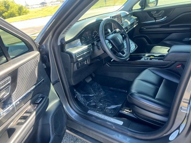 Used 2021 Lincoln Corsair AWD w/ Sport Package image 10